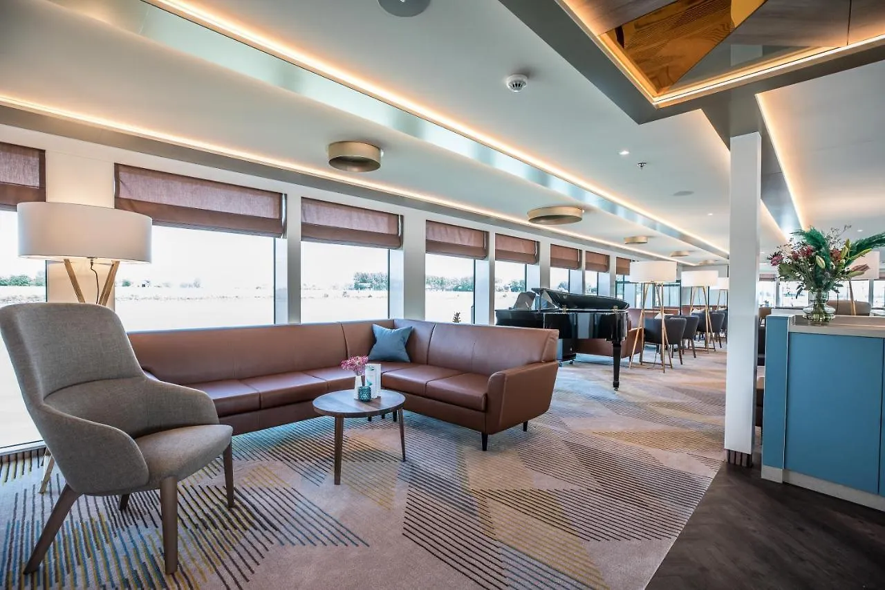 Fairtours Hotelschiff Antonia***** Cologne