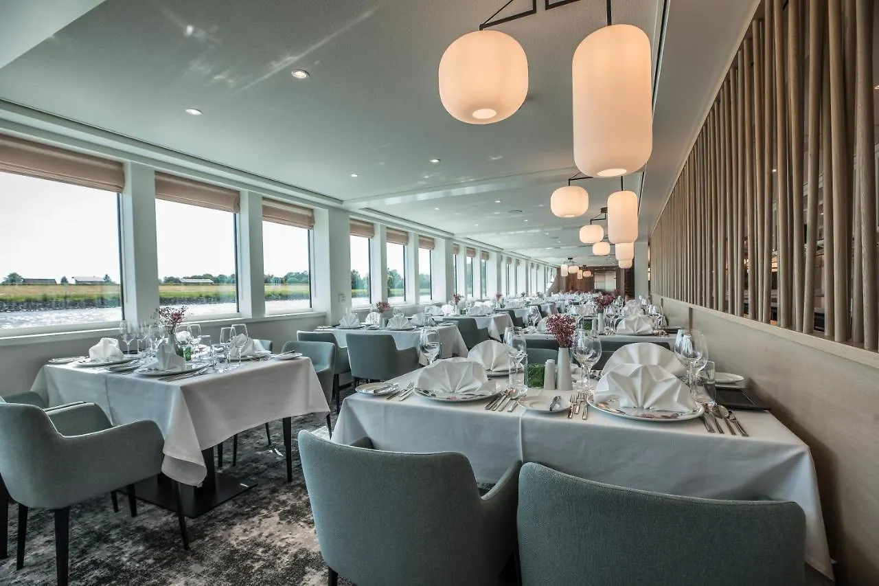 Fairtours Hotelschiff Antonia***** Cologne Botel