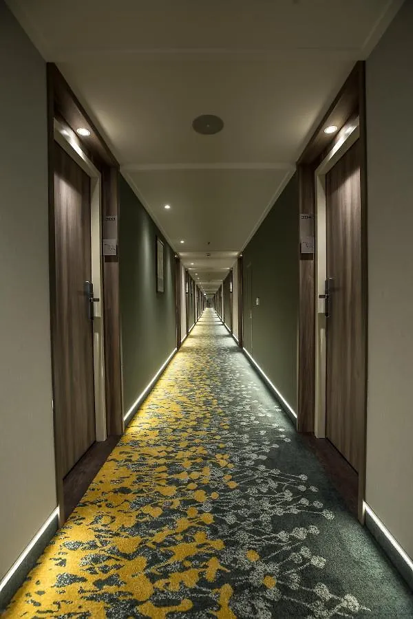 Fairtours Hotelschiff Antonia***** Cologne
